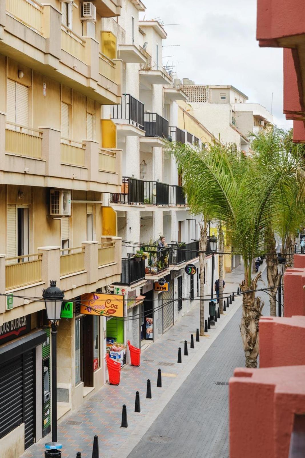 Apartamento Primera Linea De Playa Fuengirola Exterior photo